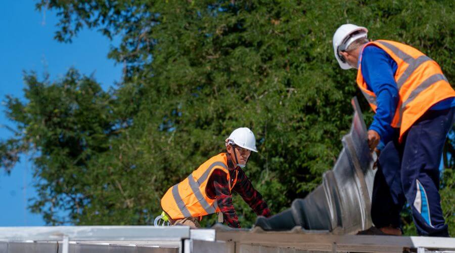 Professional residential roofers in Monroe, OR